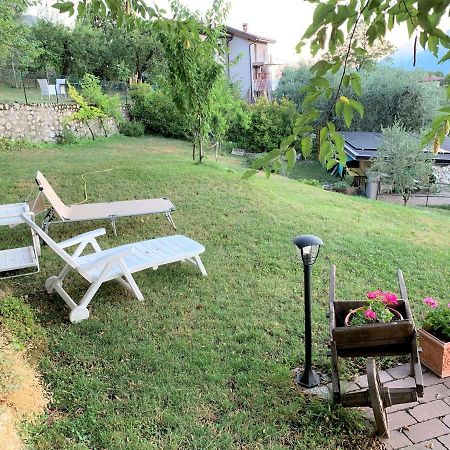 La Casa Nel Bosco Apartment Malcesine Bagian luar foto