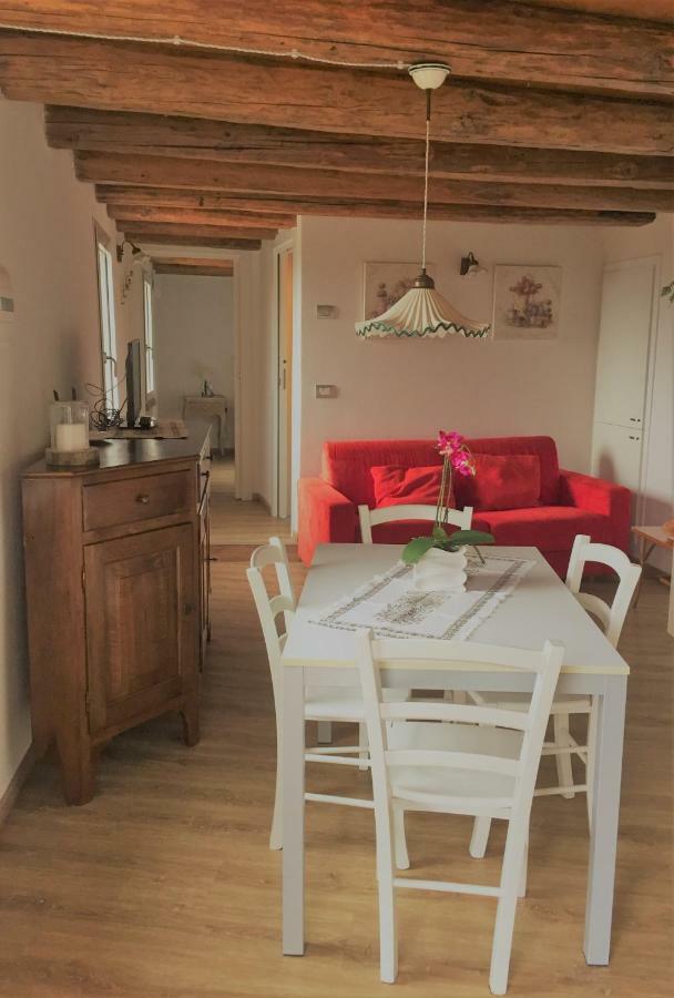 La Casa Nel Bosco Apartment Malcesine Bagian luar foto