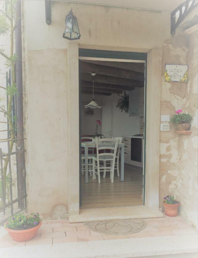 La Casa Nel Bosco Apartment Malcesine Bagian luar foto