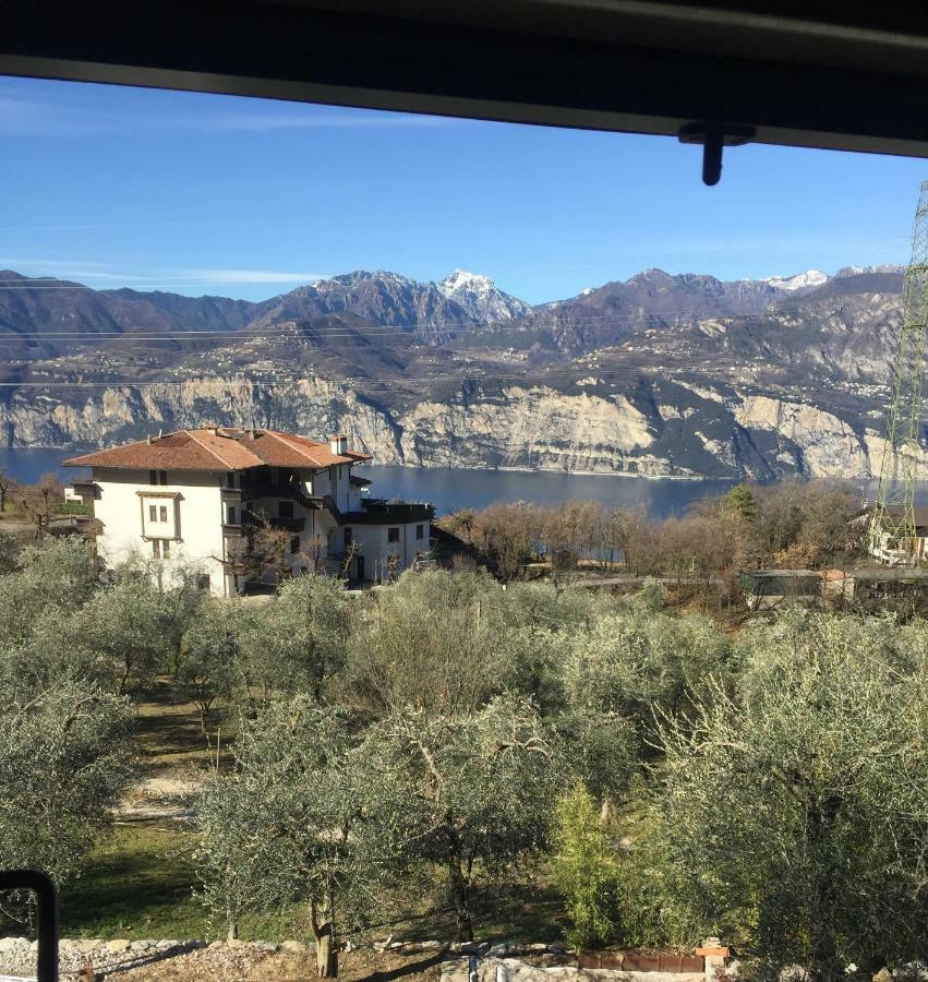 La Casa Nel Bosco Apartment Malcesine Bagian luar foto